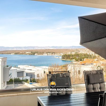 Penthouse Panorama Deluxe In Malinska Apartment Luaran gambar