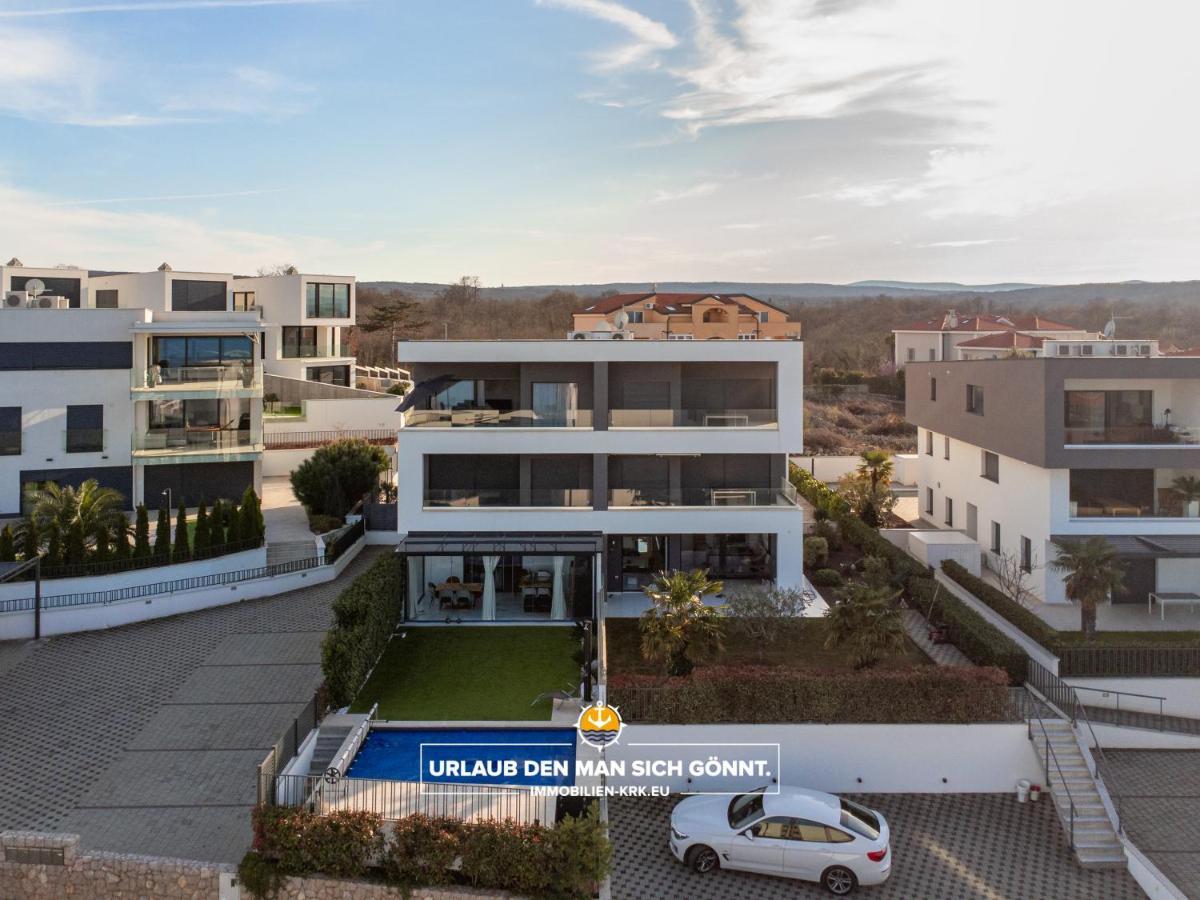 Penthouse Panorama Deluxe In Malinska Apartment Luaran gambar