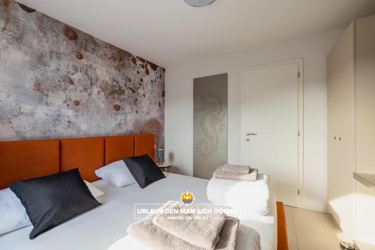 Penthouse Panorama Deluxe In Malinska Apartment Luaran gambar